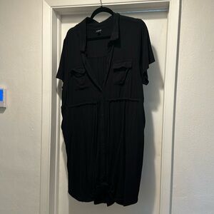 All items $10 and under are 5/$25! Black button up dress with tie waist size 20